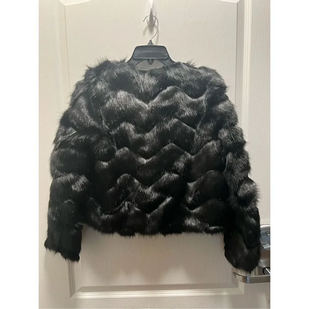 Elliatt Goldenseal textured faux fur jacket in black size L NWT$299 - Picture 4 of 5